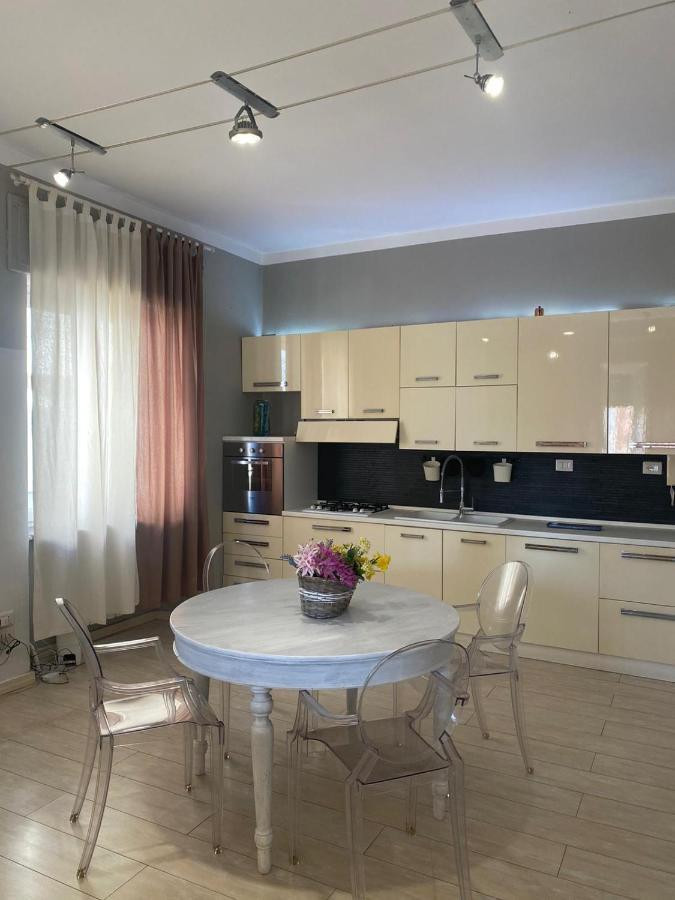 Md House Bed & Breakfast Чивитавекия Екстериор снимка