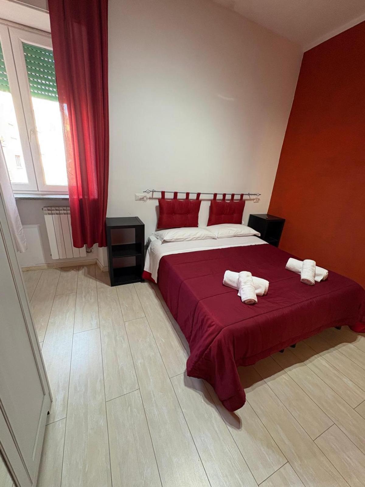Md House Bed & Breakfast Чивитавекия Екстериор снимка